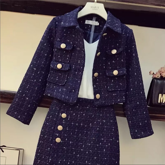 Ladies Wool Two Piece Set - Picture 3 of 6